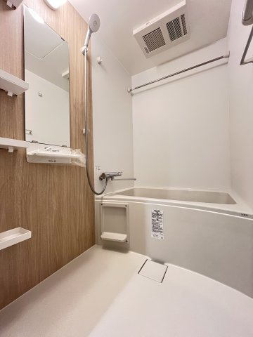 セレニテ蒲生四丁目駅前アリエの浴室