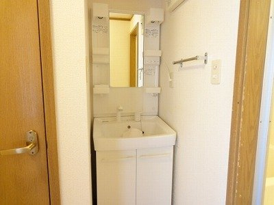 【独立洗面台】 | シャトーオオツカ　Ａ | 洗髪洗面化粧台