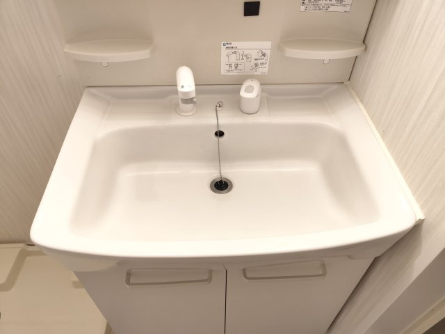 サンフライトの独立洗面台