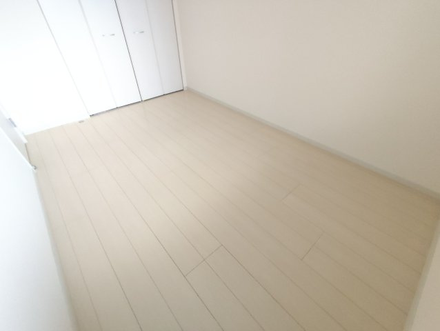 サンフライトの洋室