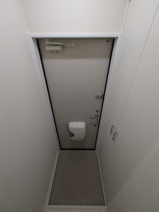アクシア高屋敷　Ⅳの玄関