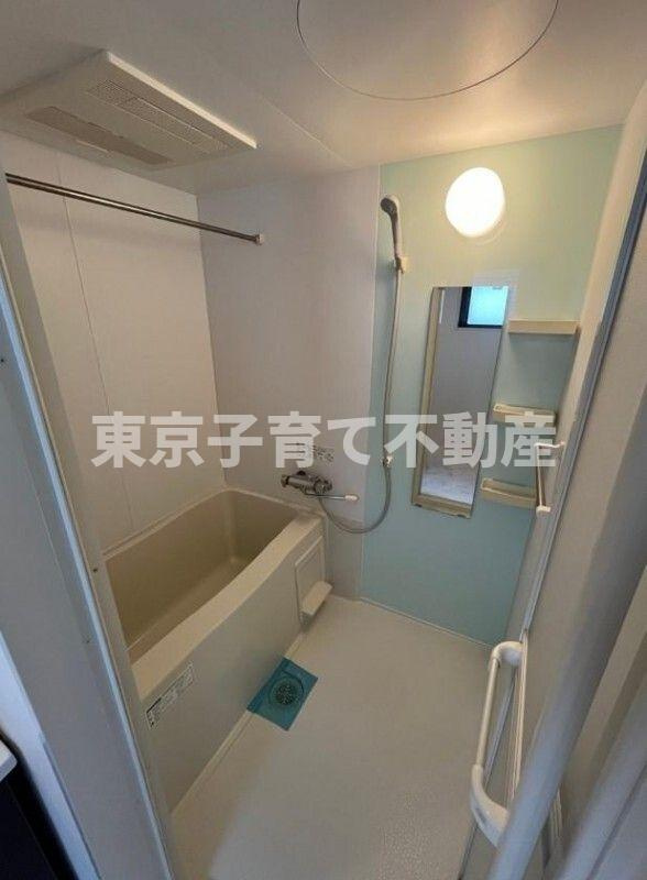 彰文居FRecoA向丘の浴室
