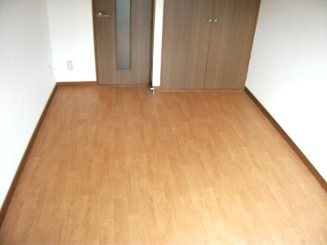 ファミール小島の居間・リビング