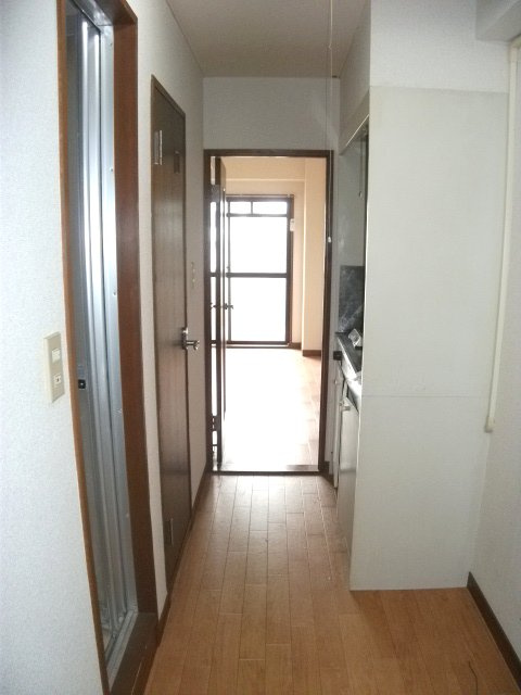 ファミール小島の内装