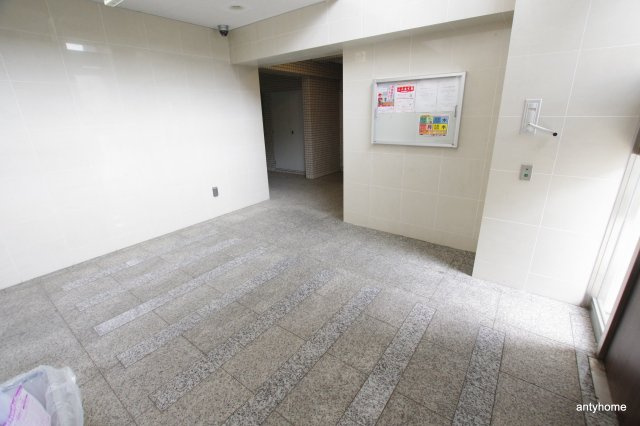 クオリティ西三国のロビー
