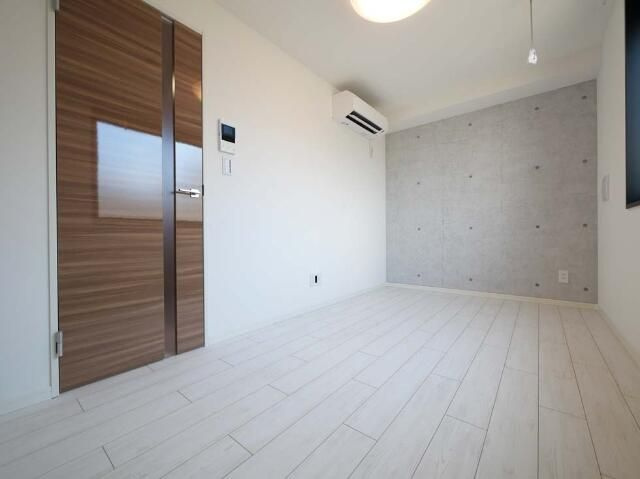 ラフィスタ品川西大井の寝室|開放的な寝室です