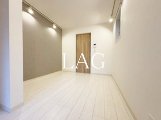 【居間・リビング】 | Ｋｌｏｓｔｅｒｇａｒｄｅｎ | 洋室のお部屋です。