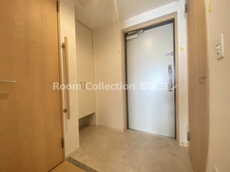 【玄関】 | 高畑Ｔ-２マンション | ※同物件他部屋写真
※同物件他部屋写真　反転・色違いの場合有　現状優先