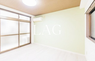 【居間・リビング】 | ウェステール大島 | 洋室のお部屋です。