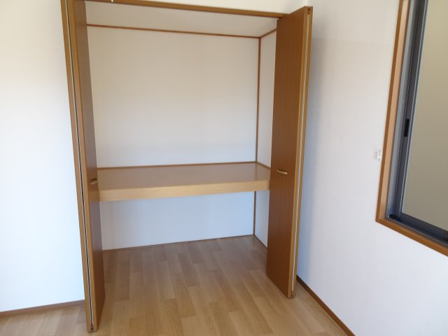 セジュール直江Bの収納