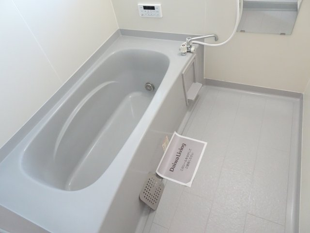 セジュール直江Bの浴室