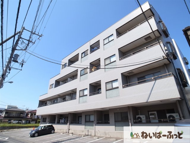 【外観】 | フィールドハウス末広　弐番館 | 開口部前は駐車場で日当りばっちり☆フィールドハウス末広弐番館