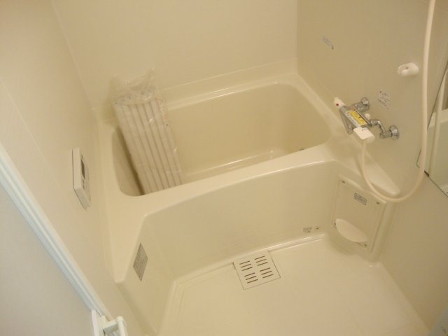 Madre Ａmanteの浴室|※同タイプの部屋写真です