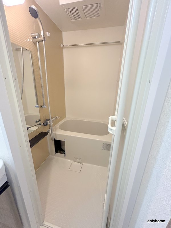 メルディア大阪EASTワールドアイ　仲介手数料無料の浴室