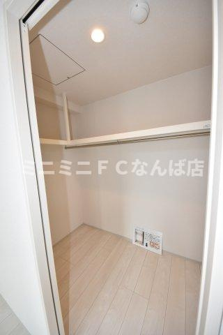 esteOeste難波元町の収納