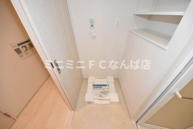 esteOeste難波元町
