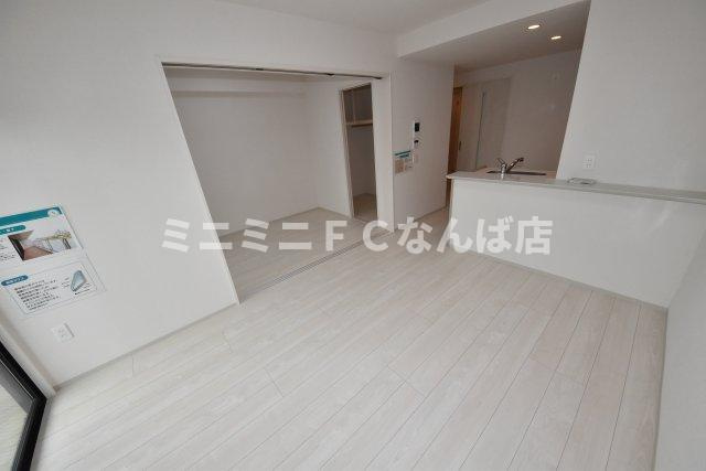 esteOeste難波元町