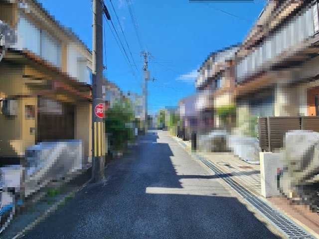 向日市森本町薮路52-29の前面道路含む現地写真|阪急・JRの便利な2WAYアクセスです。
