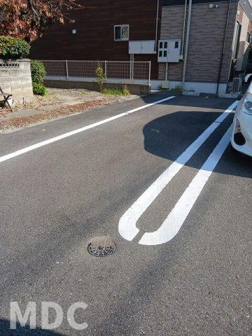 徳島市蔵本元町２丁目のアパートの駐車場