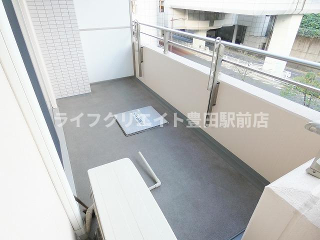 エクセレントスクエア高幡不動のバルコニー
