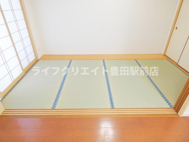 エクセレントスクエア高幡不動の和室