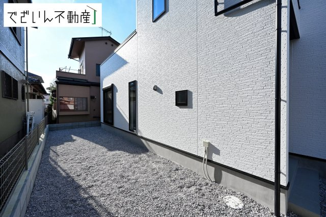 【庭】 | GRAFARE鴻巣市新宿　新築住宅 | 現地(2026年10月撮影)