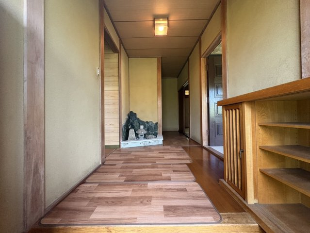 浜河内の玄関