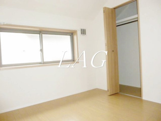 【居間・リビング】 | シャルール | 洋室のお部屋です。