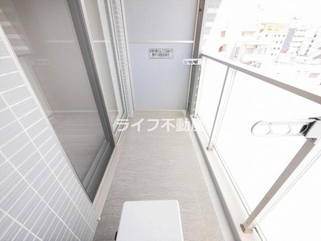 レジュールアッシュOSAKA今里駅前のバルコニー|バルコニーがあります