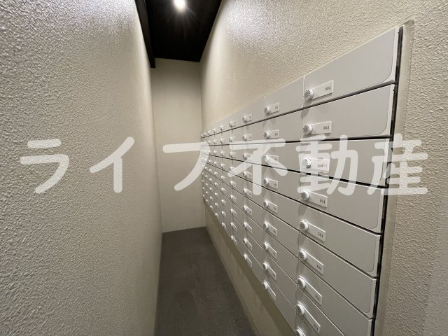 レジュールアッシュOSAKA今里駅前のバルコニー|暖かな日差しのふりそそぐバルコニー