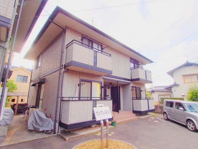 安芸郡府中町柳ケ丘のタウンの外観