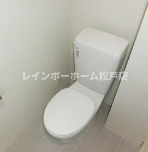 仲介手数料（賃料の1.10ヵ月）の50％OFF対象物件！のトイレ