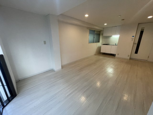長堀橋ZENSHIN,BLDの内装