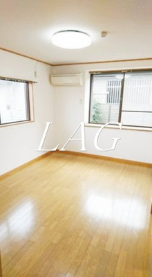 【居間・リビング】 | サンハイツ | 洋室のお部屋です。