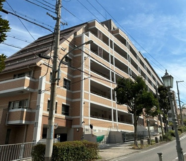 ロイヤル神戸北野通りの外観|外観もきれいです