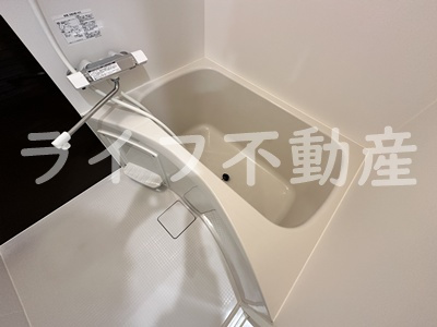 クローバー・レジデンス玉造の浴室|コンパクトで使いやすいお風呂です