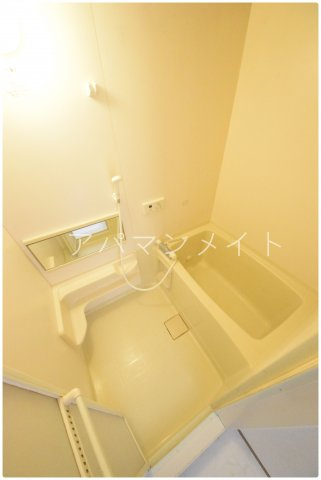【浴室】 | ＡＸＩＳ原宿弐番館 | 日々の暮らしに欠かせないお風呂です