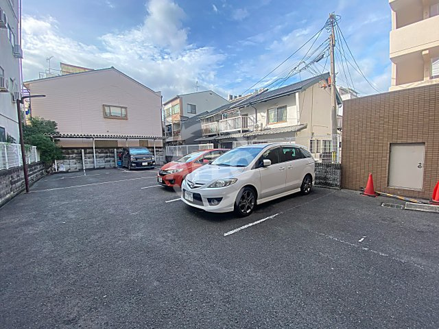 プロスペール玉津の駐車場|プロスペール玉津　駐車場