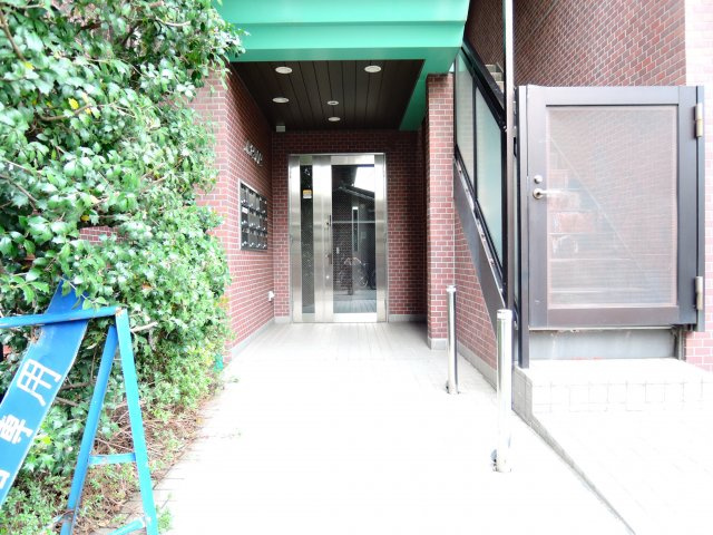 MS2002のエントランス