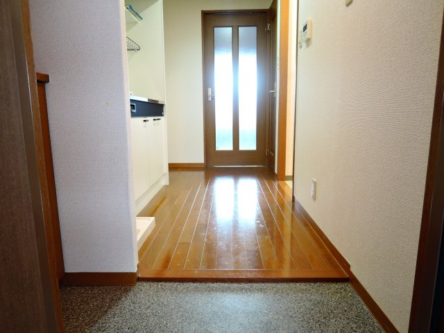 MS2002の玄関