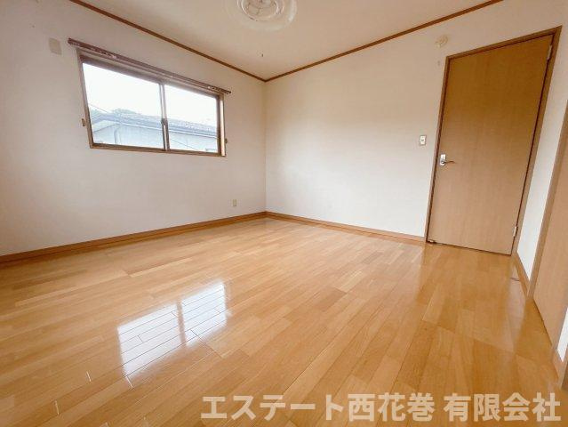 梅原貸家の洋室