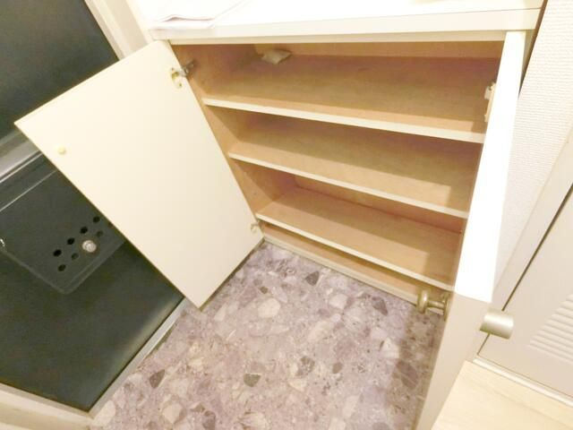 ライプワン目白の収納