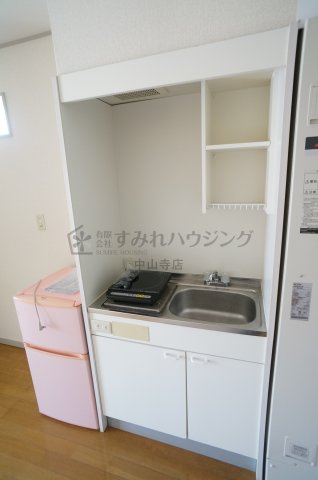 ヴィラ９ナイン【芸短生専用賃貸　※女性専用】のキッチン