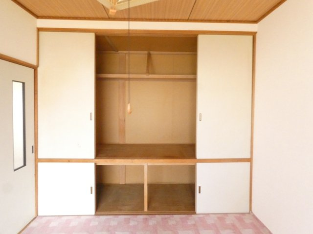 辺見ハイツの収納