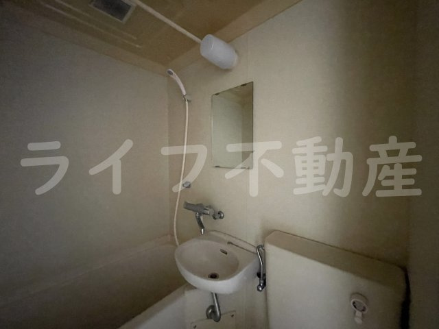 サウスワンの独立洗面台|独立洗面台、朝の身支度には欠かせません