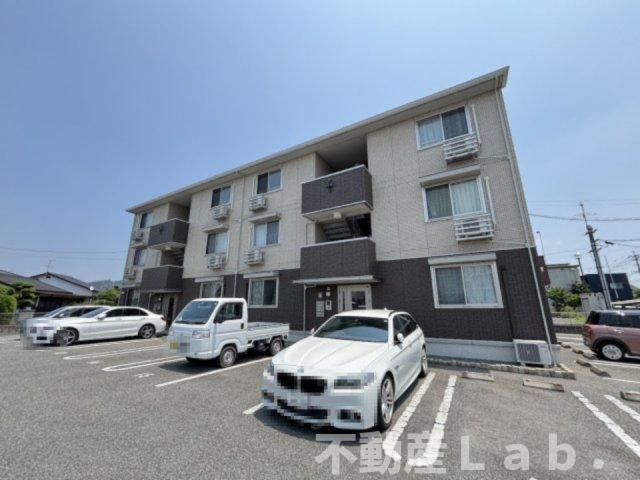 ハイムセラ宇土駅前の外観