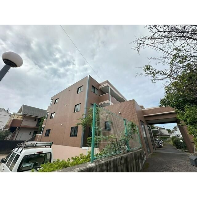 メゾンドール・カムイα館の外観