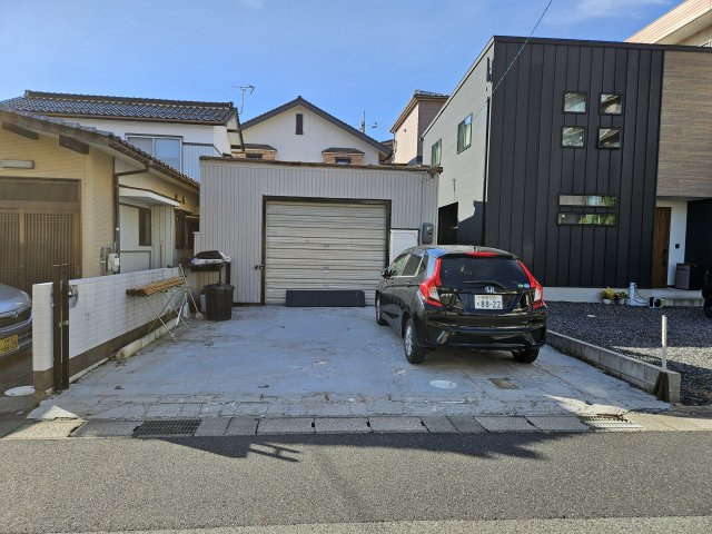 鳥取市湖山町東１丁目倉庫の画像