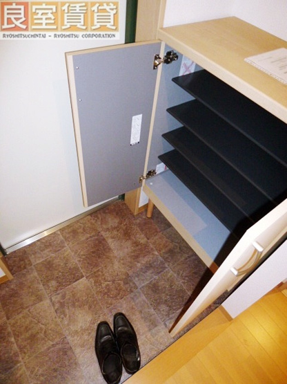 【玄関】 | ベラヴィスタ神田