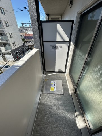 【バルコニー】